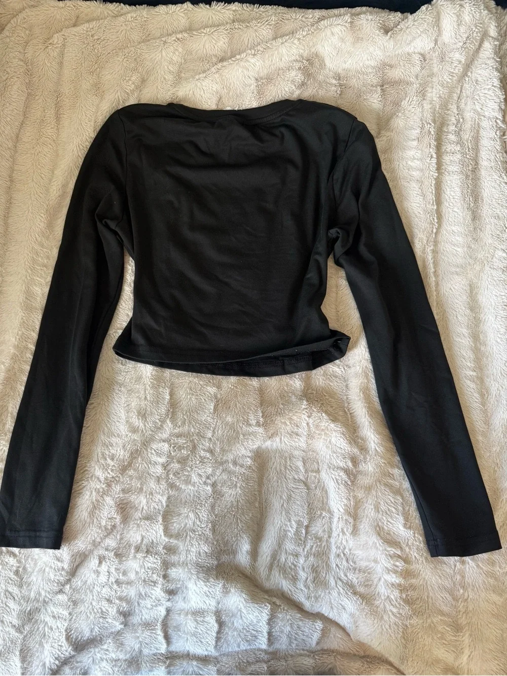 Black Cropped Long-Sleeve Crew Neck Top